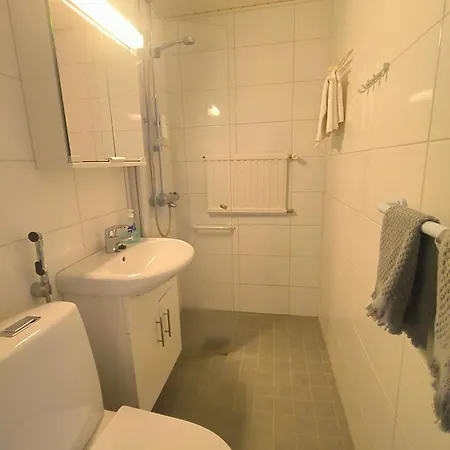 아파트 Cozy In A And Quiet Location 콧카